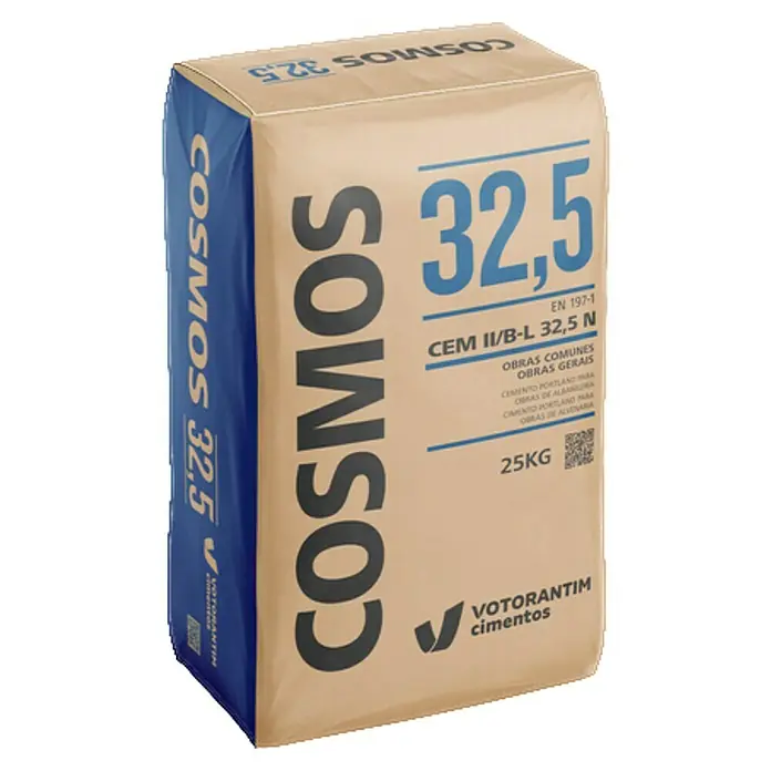 BHS Málaga Cemento Tipo II B-L 32,5N - 25 kg - Primer plano de un saco de cemento Cosmos 32,5, una opción robusta y fiable para diversos proyectos de construcción.