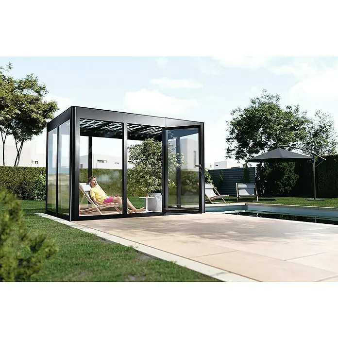 SunElements Gewächshaus SunGarden Energy 3.2 - Außenmaß inkl. Dachüberstand (B x T): 338 x 233 cm, Anthrazit-Metallic, Materialspezifizierung Dach: Acrylglas mit Photovoltaikmodulen - Der Pavillon mit Glasfronten und Sonnenschutz bietet Entspannung pur am Pool. Der stilvolle Rückzugsort für sonnige Tage.