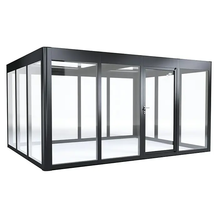 SunElements Gewächshaus SunGarden Infinity 4.3 - Außenmaß inkl. Dachüberstand (B x T): 443 x 338 cm, Material Seitenwand: Kunststoff, 6 mm, Anthrazit-Metallic - Darstellung eines modernen Wintergartens mit viel Glas und einem dunklen Rahmen. Ideal für zusätzlichen Wohnraum und Tageslicht.