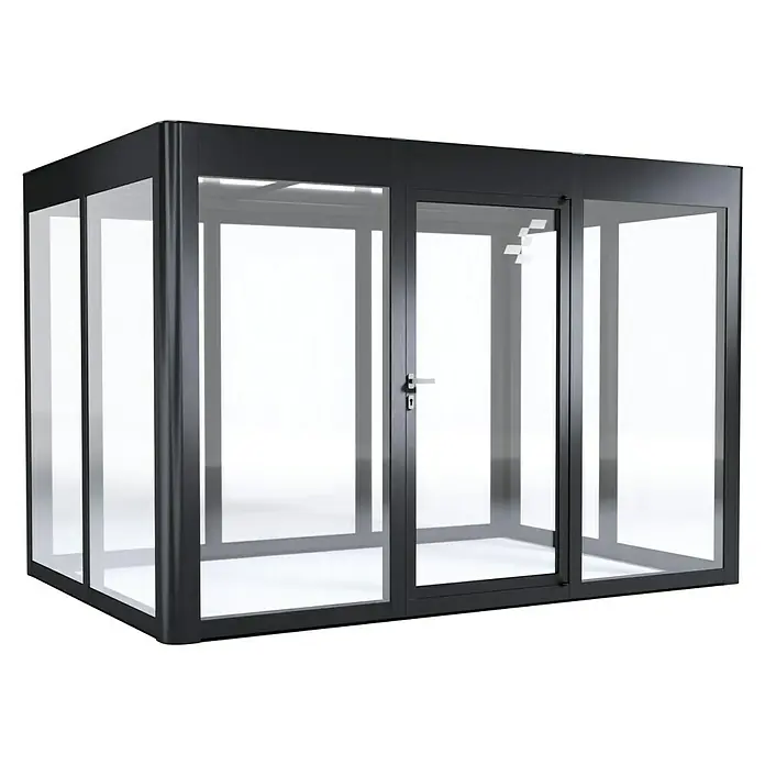 SunElements Gewächshaus SunGarden Infinity 3.2 - Außenmaß inkl. Dachüberstand (B x T): 338 x 233 cm, Material Seitenwand: Kunststoff, 6 mm, Anthrazit-Metallic - Das Bild zeigt eine stilvolle, moderne Bürobox mit Glaswänden und einem schwarzen Rahmen. Die Box bietet einen ruhigen Raum für konzentriertes Arbeiten.