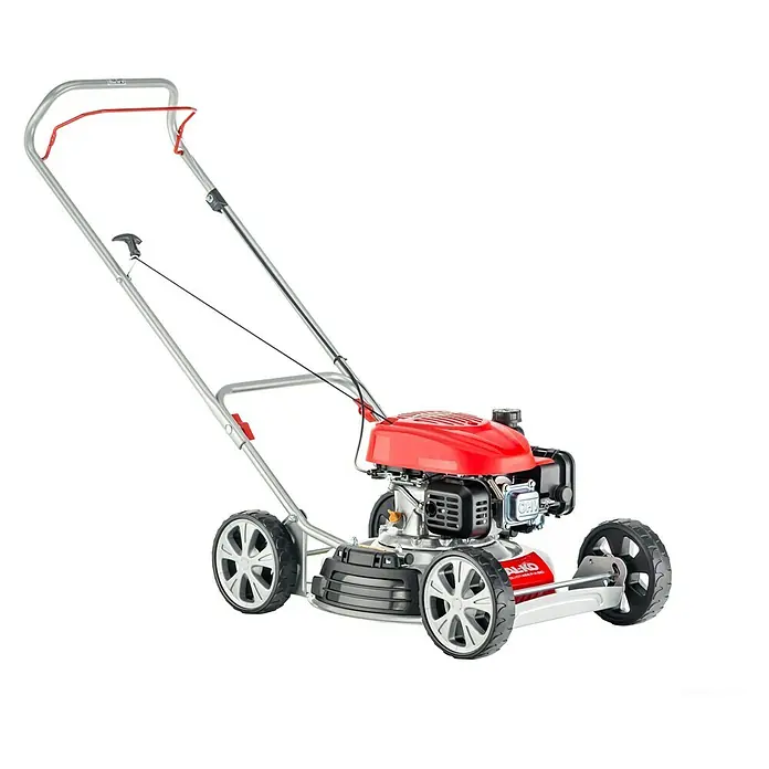 AL-KO Benzin-Rasenmäher Silver 468 P-A Bio - 123 cm³, Schnittbreite: 46 cm - Ein roter AL-KO Benzin-Rasenmäher mit silbernem Holm und Rädern für einen gepflegten Garten.