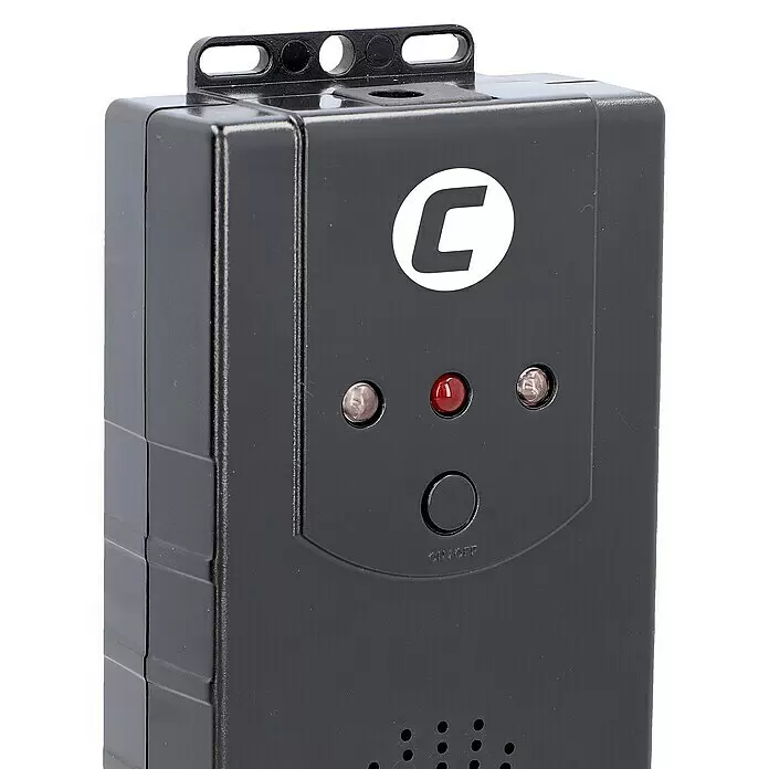 Cartrend Marderabwehrgerät - Anzahl benötigte Batterien: 4 Stk., Geeignet für: Autos - Schwarzes Elektronikgerät mit weißem C-Logo, drei Anzeigen und Ein/Aus-Schalter, mit Halterung oben.