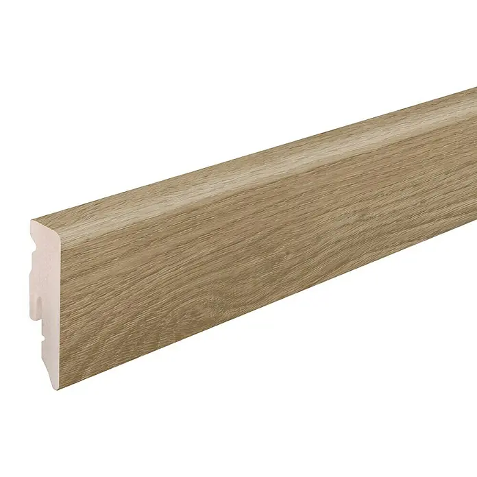 Profiles and more Sockelleiste KU51L Eiche Polaris - 240 cm x 15 mm x 50 mm - Holzleiste mit feiner Maserung, ideal für saubere Übergänge und als stilvoller Abschluss an Wänden. Robustes Material für langanhaltende Qualität.