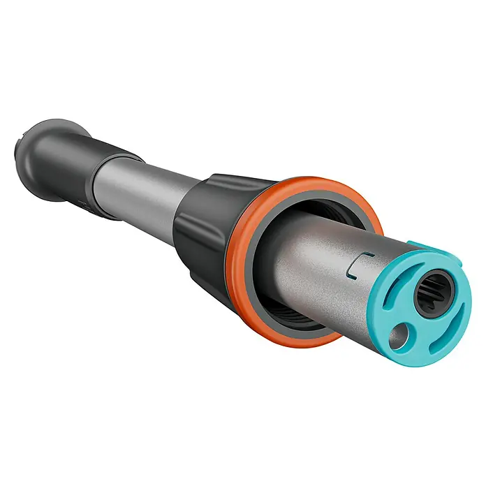 Gardena Verlängerungsstiel AquaBrush - Passend für: Serie AquaBrush, Länge: 60 mm - Nahaufnahme einer GARDENA Reinigungsspritze mit verstellbarer Düse und ergonomischem Griff. Ideal für Gartenbewässerung und Reinigungsarbeiten.