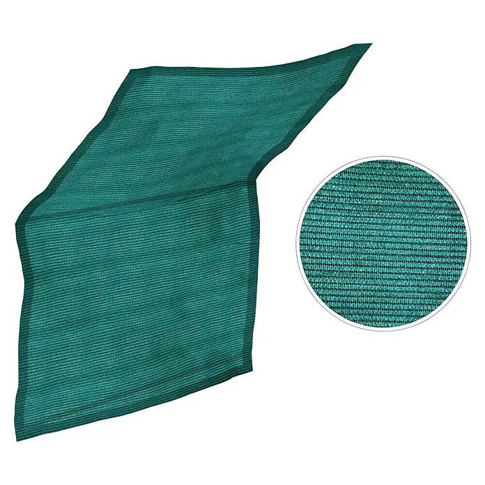 Palram – Canopia Malla de sombreo - 265 x 230 cm, Verde, Plástico - Primer plano de una malla de sombra verde que muestra un tejido de malla fina, ideal para jardines.