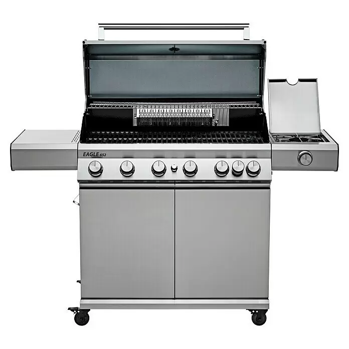 Grandstate Gasgrill Eagle 652 - Grillfläche (B x T): 90 x 45 cm, 24,2 kW, Anzahl Brenner: 6 Stk., Material Grillfläche: Gusseisen - Edelstahl-Gasgrill mit mehreren Brennern, Seitenablagen und Bedienknöpfen, Deckel offen.