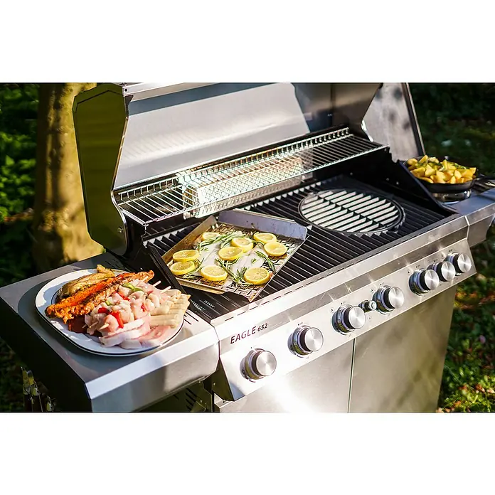 Grandstate Gasgrill Eagle 652 - Grillfläche (B x T): 90 x 45 cm, 24,2 kW, Anzahl Brenner: 6 Stk., Material Grillfläche: Gusseisen - Grillen mit dem EAGLE 652: Perfekt für köstliche Gerichte im Freien. Der hochwertige Grill bietet viel Platz und Komfort für jedes Grillvergnügen.