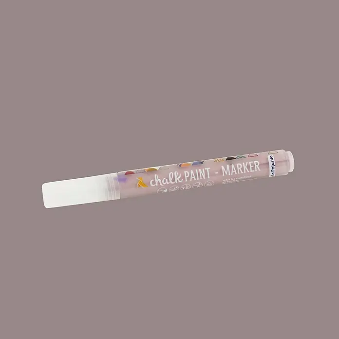 La Pajarita Marcador para ropa Chalk Paint Marker - Malva fumée, 6 ml, Mate - Primer plano de un Chalk Paint Marker de la Pajarita con tapa blanca sobre fondo gris.