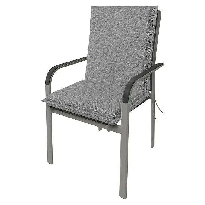 Doppler Sitzauflage Art - Niederlehner, L x B x H: 100 x 48 x 6 cm, Baumwoll-Polyester-Mischgewebe, Grau - Ein grauer Armlehnstuhl mit gesteppten Kissen. Er bietet Komfort und Stil für den Außenbereich.