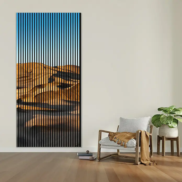 Profiles and more Akustikpaneel Dünen - 2.400 x 1.133 x 19 mm - Vertikale Kunst: Abstrakte Wüstenszene mit schwarzen Linien, ein modernes und stilvolles Wandbild für Ihr Zuhause.