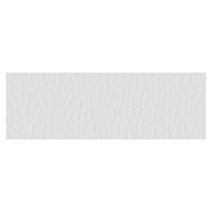 Wandfliese Kaltern - 45 x 15 cm, Weiß, Matt - Texturierter weißer Hintergrund, ideal für Produktpräsentationen oder als neutrale Leinwand. Seine subtilen Falten verleihen Tiefe und Charakter.