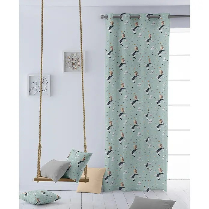 Cortina con ollaos Erizo - An x Al: 140 x 260 cm, Azul, Poliéster - Escena de habitación infantil con una cortina de ventana con un diseño de luna y animales encantador y juguetón que realza el ambiente caprichoso de la habitación.