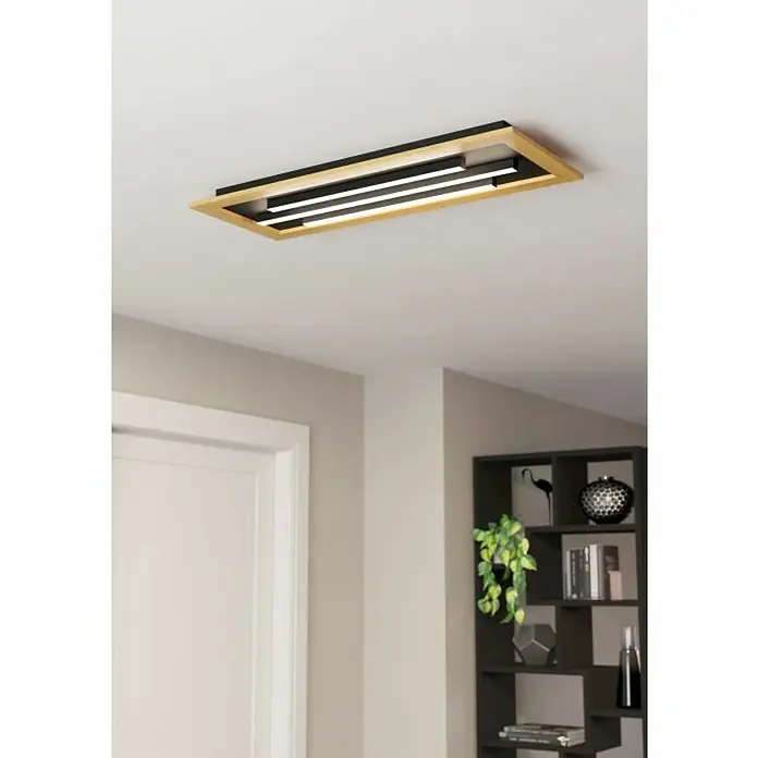Eglo LED-Deckenleuchte Tirrenara - 37 W, L x B x H: 78 x 30,5 x 5,5 cm, Dimmbar, 2.700 K - 6.500 K - Moderne Deckenleuchte in rechteckigem Design mit Holzrahmen und integrierten LED-Streifen für eine stilvolle Beleuchtung.