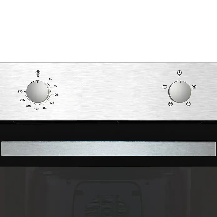 Cata Horno empotrado SES 7004 X - Número de tipos de calentamiento: 5 ud., Volumen horno: 65 l - Primer plano de un horno moderno plateado con mandos para regular la temperatura y las funciones.