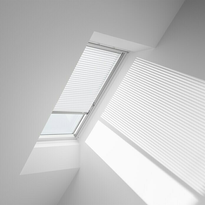 Velux Dachfenster-Jalousie PAL SK08 7001SFarbe: Weiß - 1045S, Farbe Schiene: Aluminium, Manuell Front View