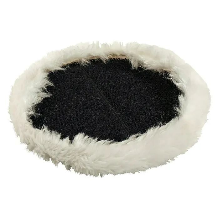 Fartools Disco de pulir - Diámetro: 150 mm, Forma: Redonda - Primer plano de un cojín negro y redondo con un borde suave de piel blanca, sobre un fondo negro.