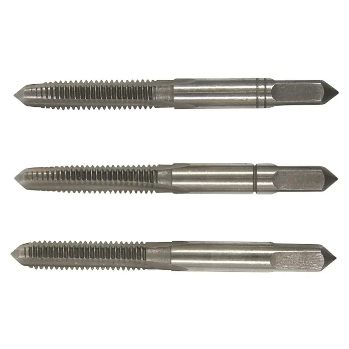 Connex Juego de machos de roscar - M 6, 3 ud. - Juego de tres machos para crear roscas internas precisas. Ideal para metalurgia e ingeniería, proporcionando alta calidad y precisión.