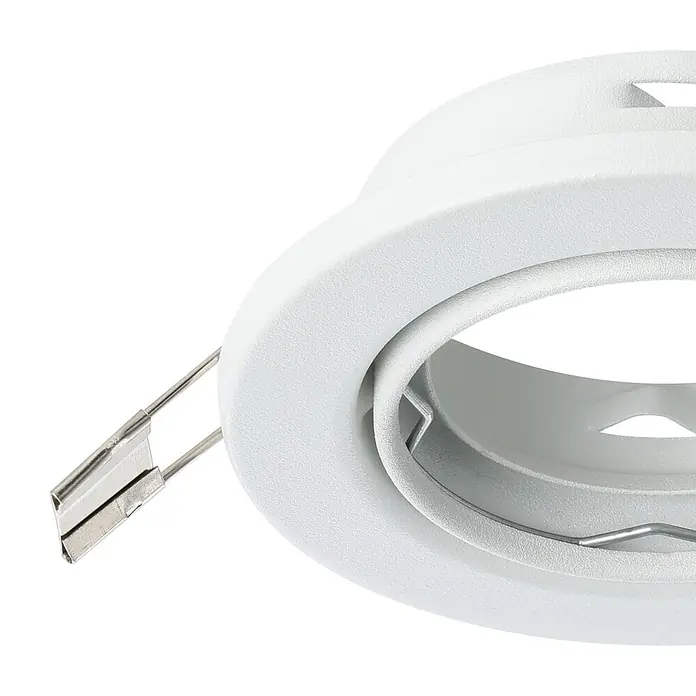 Eglo Einbauleuchten-Set AGULO 1 - 105 W, Ø x H: 8,5 x 2,5 cm, Weiß - Nahaufnahme einer weißen LED-Einbauleuchte mit Metallschnallen, ideal für moderne Innenräume und effiziente Beleuchtungslösungen.