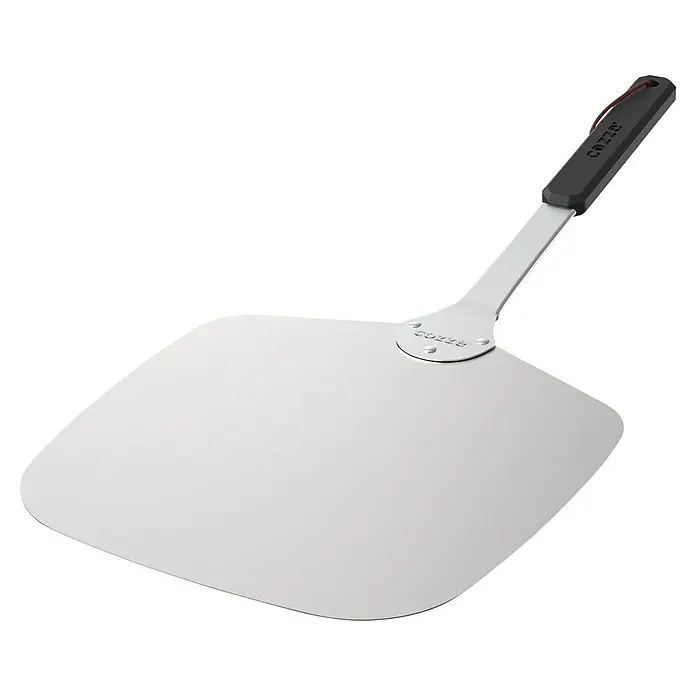 Cozze Pizzaheber - Aluminium, Silber/Schwarz, L x B: 65 x 30 cm - Hier ist ein Bild eines Cozze Pizzahebers aus Aluminium mit einem praktischen Griff, ideal zum einfachen Einschieben und Herausnehmen von Pizza.