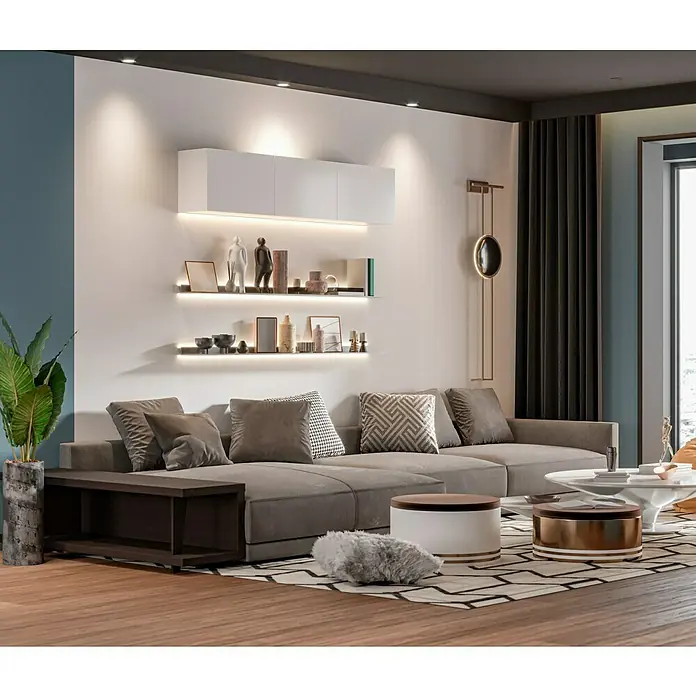 swingcolor Wandfarbe - Weiß, Matt, 2,5 l, Lösemittelfrei - Wohnzimmer mit stilvollem grauen Sofa, beleuchteten Regalen und dekorativen Elementen, die eine gemütliche Atmosphäre schaffen.