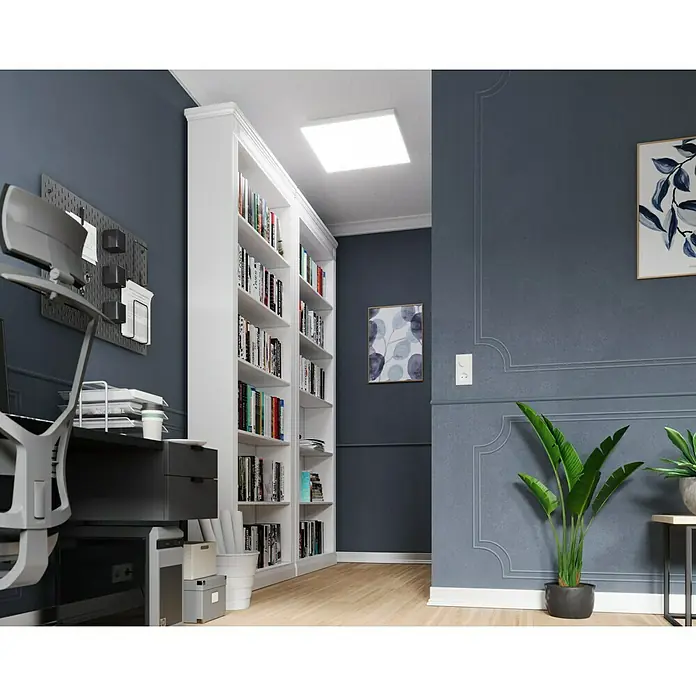 Tween Light LED-Panel Frameless - 33 W, L x B x H: 60 x 60 x 6 cm, Weiß, Mehrfarbig - Dieses Bild zeigt ein Bücherregal. Das Bücherregal ist aus Holz und hat viele Bücher. Es ist ein tolles Möbelstück für ein Wohnzimmer.