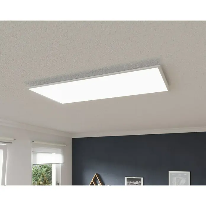 Tween Light LED-Panel RC-CCT-DIM - 43 W, L x B x H: 120 x 60 x 5 cm, Weiß, Mehrfarbig - Eine moderne LED-Deckenleuchte, rechteckig und hell, ist an einer strukturierten Decke montiert. Das schlichte Design fügt sich nahtlos in den Raum ein.