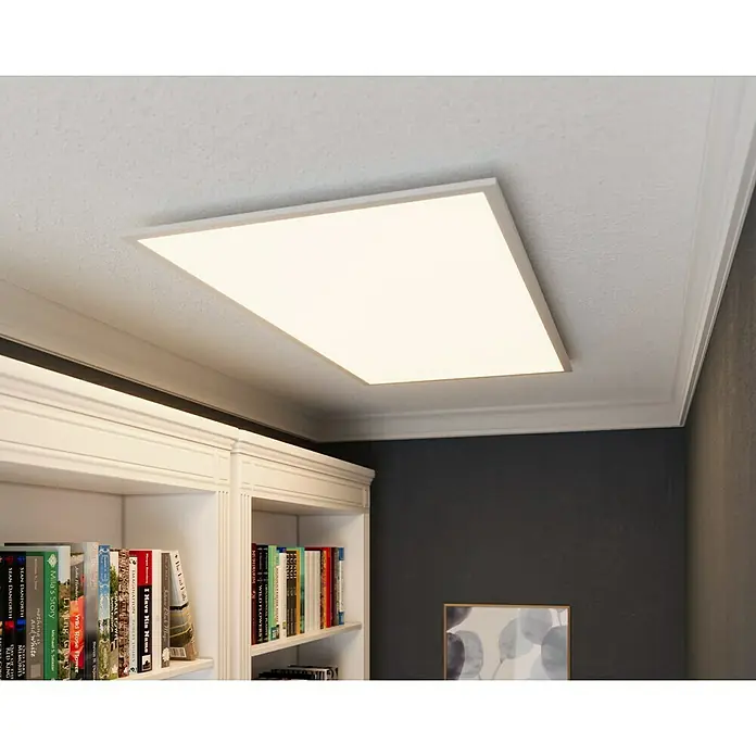 Tween Light LED-Panel RC-CCT-DIM - 43 W, L x B x H: 120 x 60 x 5 cm, Weiß, Mehrfarbig - Eine moderne, flache LED-Deckenleuchte in einem stilvollen Raum, die für eine gleichmäßige und helle Ausleuchtung sorgt.
