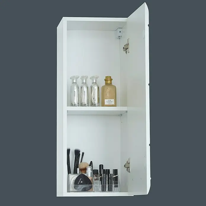 Trendteam Skin Hängeschrank - 30 x 23 x 77 cm, Weiß - Aufnahme eines weißen Badezimmerschranks mit zwei Regalen, der Kosmetika, Pinsel und Flaschen zur Aufbewahrung aufbewahrt.