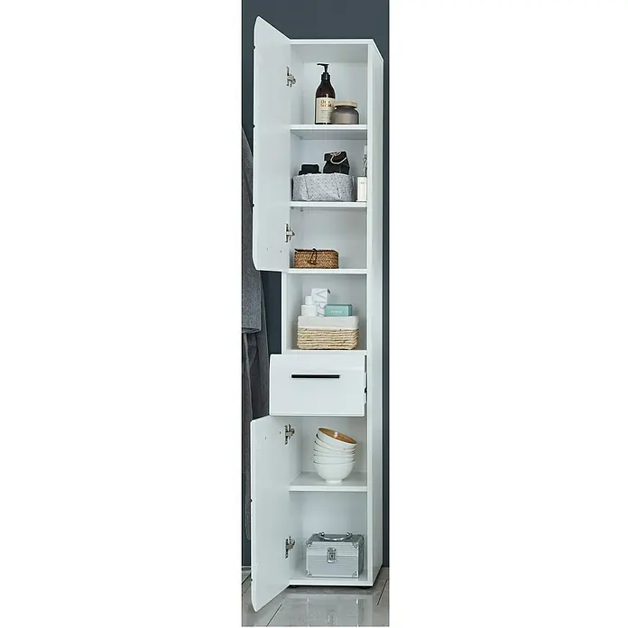 Trendteam Skin Bad-Hochschrank - B x T x H: 30 x 31 x 182 cm, Weiß - Ein weißer, offener Badezimmerschrank mit mehreren Regalen und einer Schublade, gefüllt mit verschiedenen Badezimmerartikeln, bietet viel Stauraum.