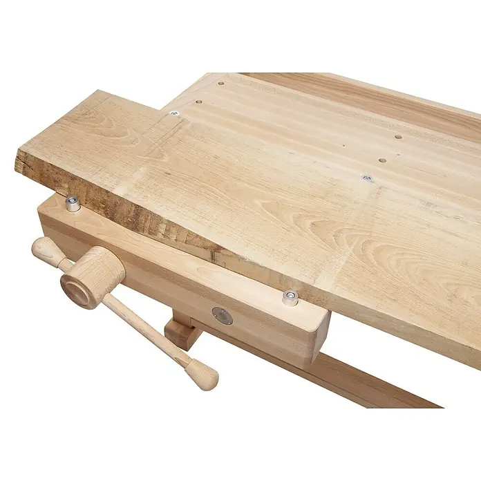 Ramia Hobelbank Premium Superb - L x B: 2.165 x 855 mm, Arbeitshöhe: 870 mm, Holz - Detailaufnahme einer Hobelbank mit Schraubstock, die die robuste Holzkonstruktion und die hochwertige Verarbeitung hervorhebt.