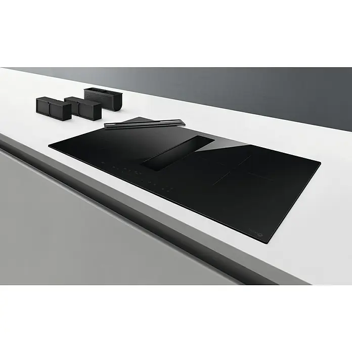 Turboair Placa de cocción con campana Impulso - L x An: 51,5 x 83 cm, Número de fogones de inducción: 3 ud., Inducción - Elegante placa de cocina negra con sistema de ventilación integrado en una moderna encimera. La combinación perfecta de diseño y funcionalidad.