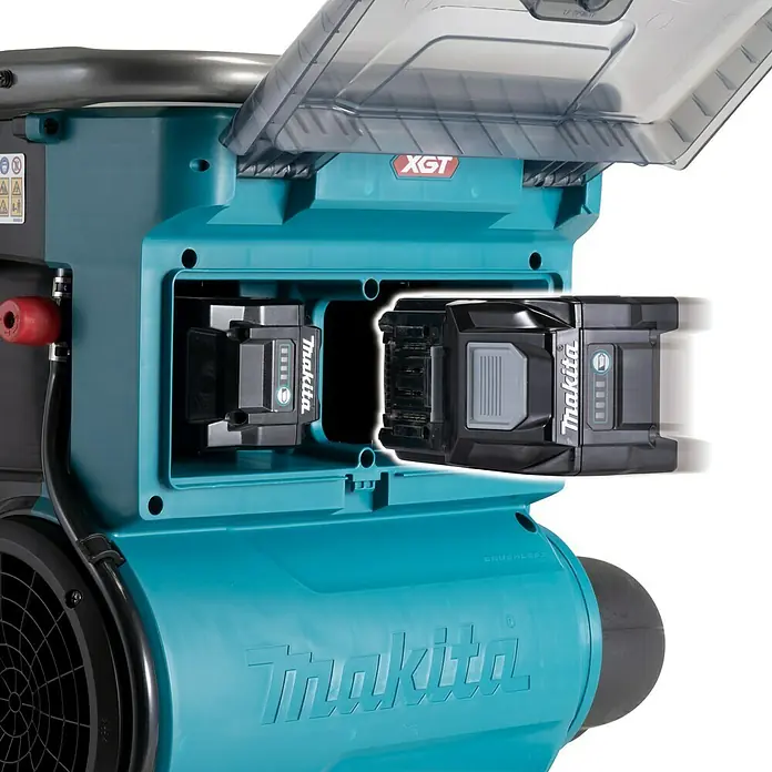 Makita XGT 40V max. Akku-Sprühgerät PM001GZ01 - 40 V, Ohne Akku, 15 l - Makita XGT Akku-Staubsauger mit zwei Akkus. Das Gerät ist in Türkis und Schwarz gehalten.