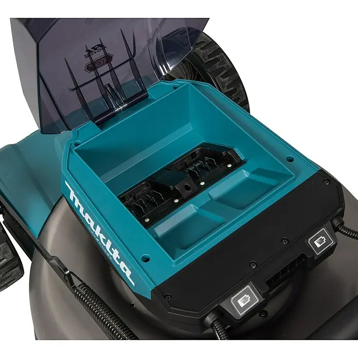 Makita XGT 40V max. Akku-Rasenmäher LM001GT204 - 40 V, 2 Akkus, 5 Ah, Schnittbreite: 48 cm - Detailaufnahme des Makita Rasenmähers mit geöffnetem Akkufach, das die Dual-Akku-Technologie zur Steigerung der Leistung hervorhebt.