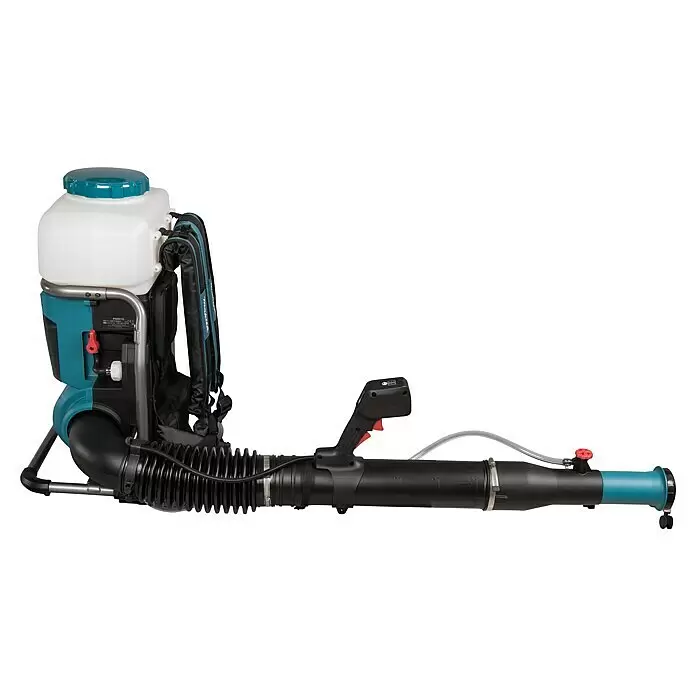 Makita XGT 40V max. Akku-Sprühgerät PM001GZ01 - 40 V, Ohne Akku, 15 l - Blau-schwarzer Rucksack-Sprühgerät mit weißem Tank und langer schwarzer Düse mit Steuergriff.