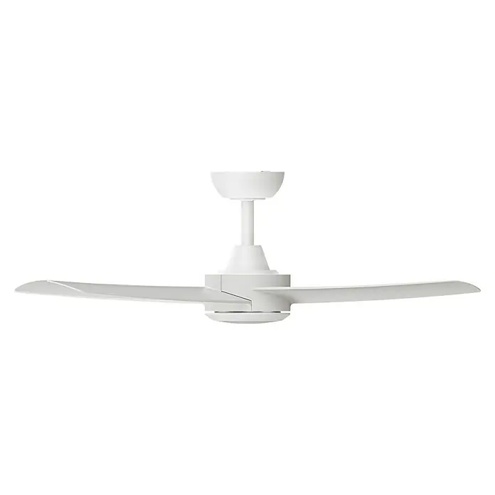 Arte confort Ventilador de techo Tirana - Blanco, 122 cm, 35 W, Blanco cálido - Un primer plano de un moderno ventilador de techo blanco con aspas elegantes y un diseño minimalista sobre un fondo negro.