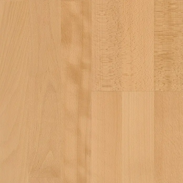 Parador Parkett Basic 11.5 - Buche Natur matt lackiert, Schiffsboden, 2.200 x 185 x 11,5 mm - Nahaufnahme einer Arbeitsplatte aus Buchenholz, die die feine Maserung und warme Farbe des Holzes hervorhebt. Ideal für Küche oder Büro.
