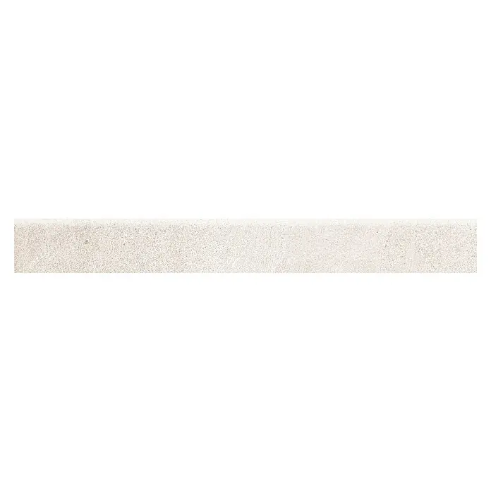 Sockelfliese Usedom - 7 x 60 cm, Natur, Matt - Detailansicht einer fein strukturierten, hellen Betonoberfläche. Die feinen Farbnuancen und die Textur verleihen der Oberfläche Charakter.