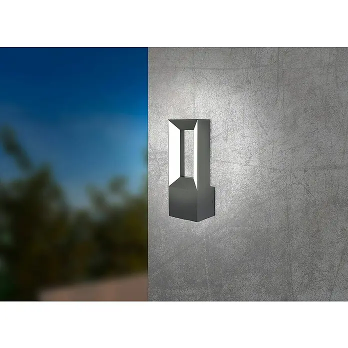 Eglo Riforano Aplique exterior LED - 10 W, L x An x Al: 8,5 x 11 x 29 cm, Negro, IP44 - Moderna luz de pared rectangular plateada, que emite una luz brillante y cálida. Su diseño complementa una decoración contemporánea.
