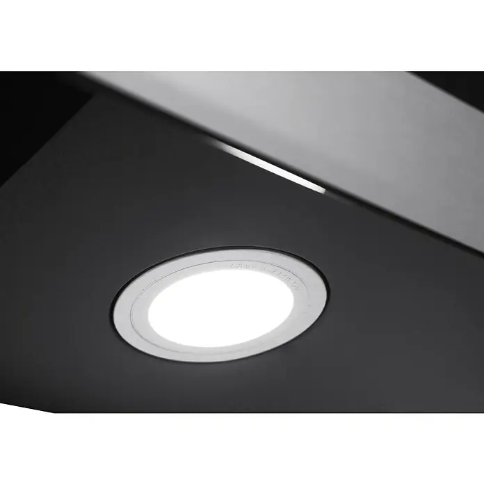 Respekta Schräghaube Skala - Breite: 89,5 cm, Max. Gebläseleistung Abluftbetrieb: 490,6 m³/h, Schwarz - Nahaufnahme einer hellen, runden LED-Lampe, eingebaut in ein schwarzes Gehäuse, ideal für Küchen oder Arbeitsbereiche.