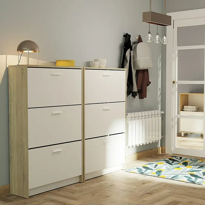 Muebles Pitarch Tibet Zapatero - L x An x Al: 25 x 74 x 119,5 cm, Blanco/Roble Cambrian, Número de compartimentos: 3 ud. - Zapatero con tres compartimentos en tonos madera y blanco, perfecto para guardar los zapatos con estilo en el recibidor.