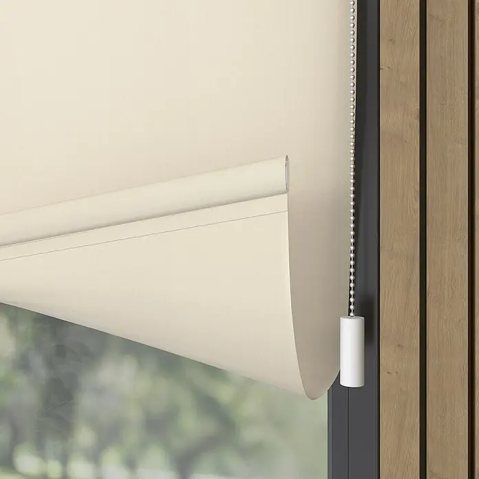 Rollo Elektrisch - B x H: 90 x 190 cm, Tageslichtdurchlässig, Beige, Uni - Beige Rollos bieten Privatsphäre und Lichtschutz, während sie mit einer Zugschnur für eine einfache Bedienung ausgestattet sind.