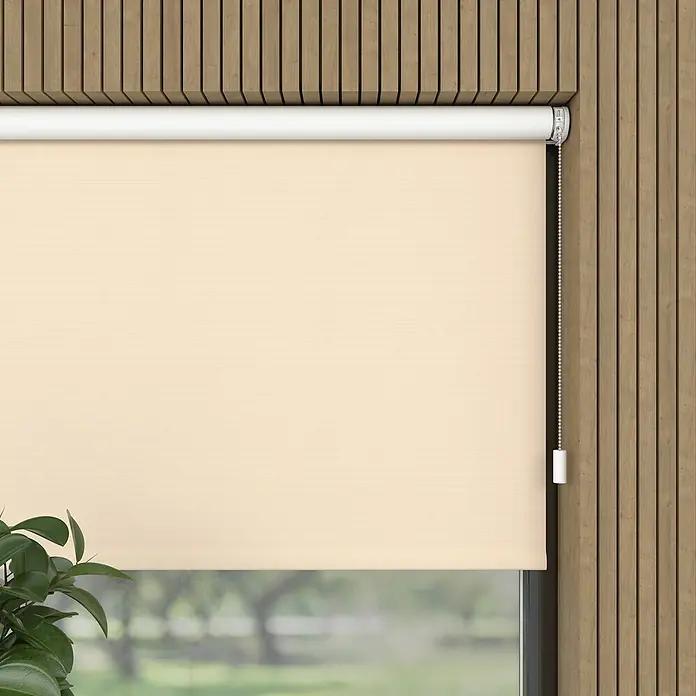 Verdunkelungsrollo Elektrisch - B x H: 120 x 190 cm, Sand, Uni - Beige Rollos bieten Privatsphäre und Lichtschutz. Der Kettenzugmechanismus ermöglicht eine einfache Bedienung des Rollos.