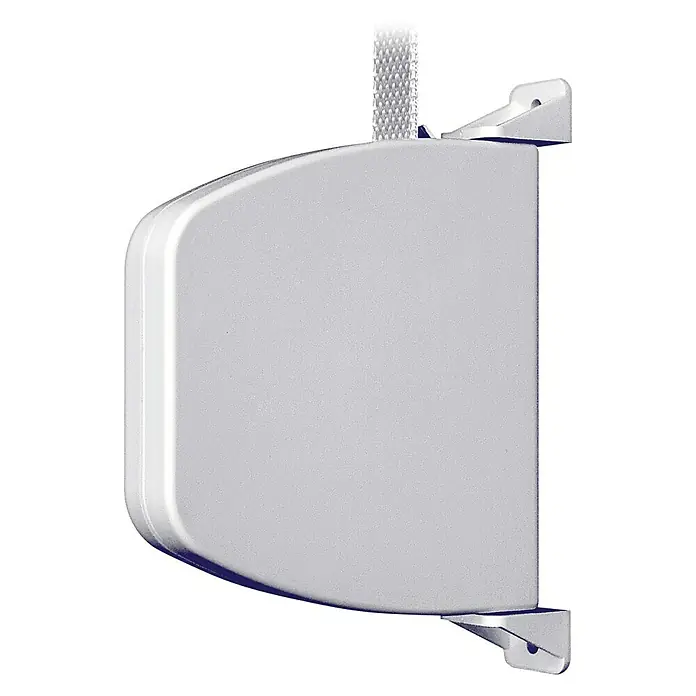Schellenberg Recogedor de cinta de persiana Mini - Montaje en la pared, Anchura de la correa: 14 mm, Blanco - Primer plano de una persiana enrollable con carcasa blanca y herrajes de montaje.