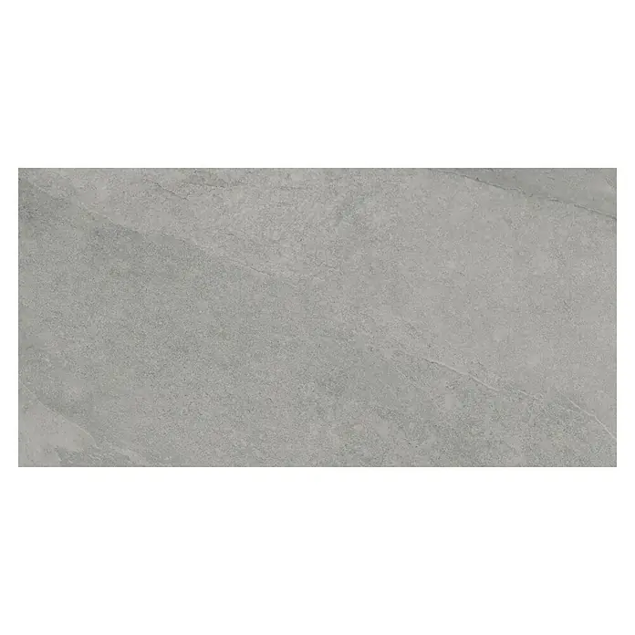 Momastela Feinsteinzeugfliese 2.0 Concept - 120 x 60 cm, Grigio - Nahaufnahme einer grauen Fliese mit subtiler Marmorierung, ideal für moderne Innenräume. Die dezente Textur verleiht Eleganz.