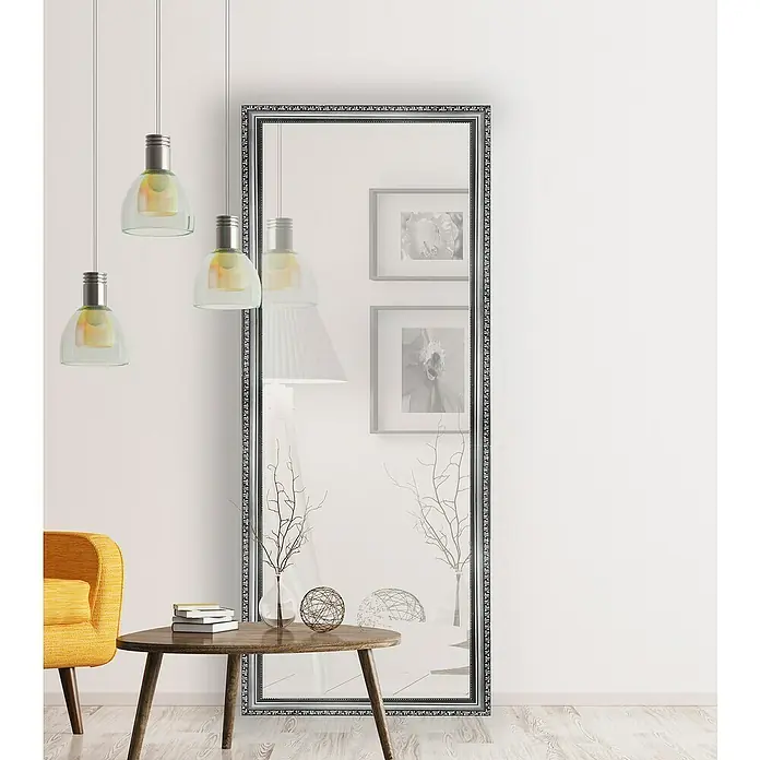 Espejo de pared Fantasía Cenefa - 48 x 138 cm, Plateado - Espejo decorativo de cuerpo entero adornado con marco, que aporta elegancia a un interior moderno. Crea un ambiente elegante y profundidad visual.