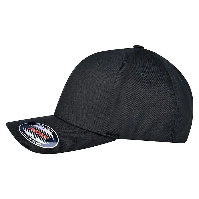 Flexfit Baseballkappe - Schwarz, S/M - Schwarze Flexfit Cap in L/XL Größe. Bequeme Passform und modernes Design. Ideal für Freizeit und Sport, bietet Sonnenschutz und Stil.