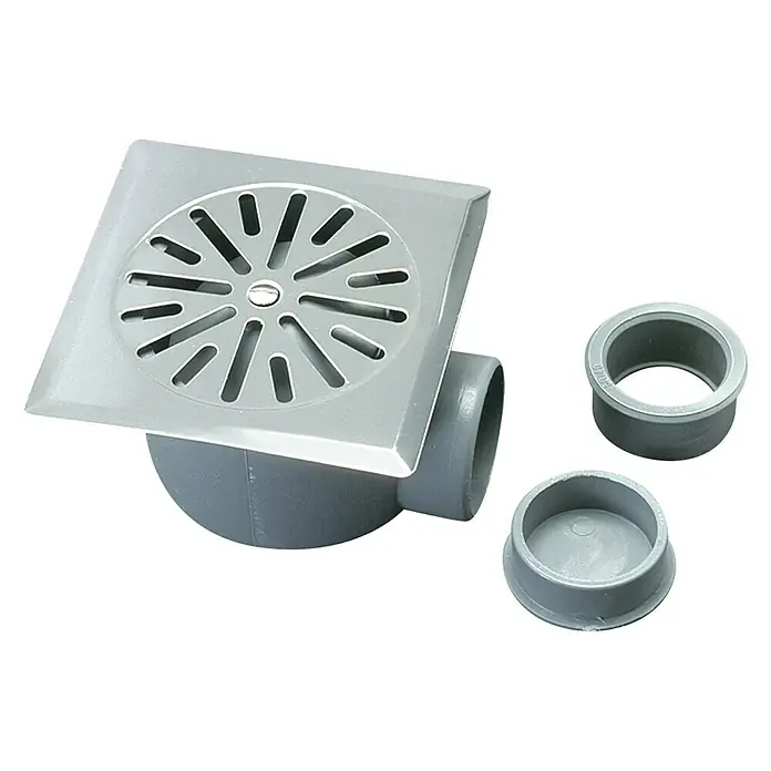 Sumidero sifónico acodado - Salida: Horizontal - Imagen de un desagüe de ducha cuadrado de acero inoxidable con dos tubos de PVC grises.