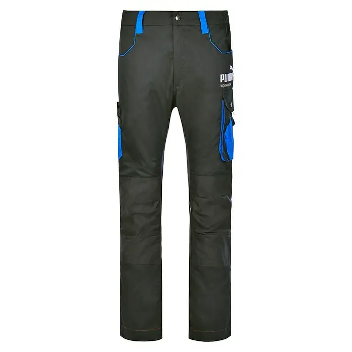 Puma Workwear Arbeitshose Champ - 62, Carbon, Forstarbeiten - Die PUMA Workwear Hose in Schwarz bietet Funktionalität und Stil. Robuste Materialien und praktische Details für den professionellen Einsatz.