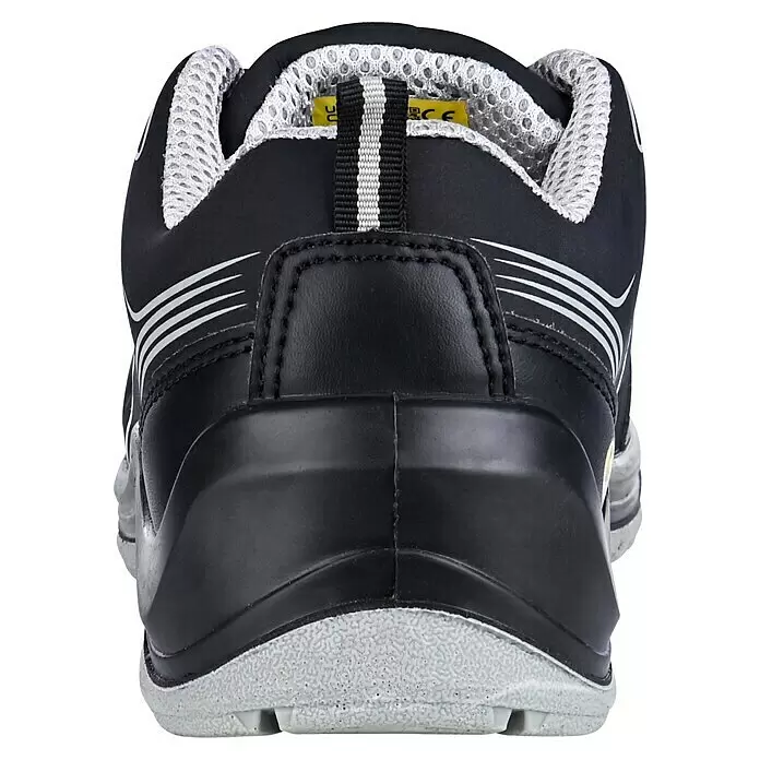 Safety Jogger Sicherheitshalbschuh Flow TSL - 45, Schutzklasse nach EN ISO 20345: S3, Schwarz - Schwarzer Sicherheitsschuh, Rückansicht, mit grauem Netzfutter, gestreifter Zugschlaufe und grauer Sohle.