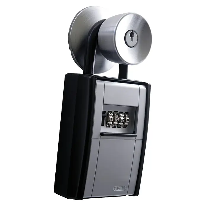 Abus Key Garage Schlüsselbox 797 BIG MIT BUEGEL - Geeignet für: Schlüssel, L x B x H: 62 x 84 x 178 mm - Bild eines ABUS Schlüsselsafes mit Zahlenschloss zur sicheren Schlüsselaufbewahrung im Außenbereich, ideal für Ferienwohnungen und Notfälle.